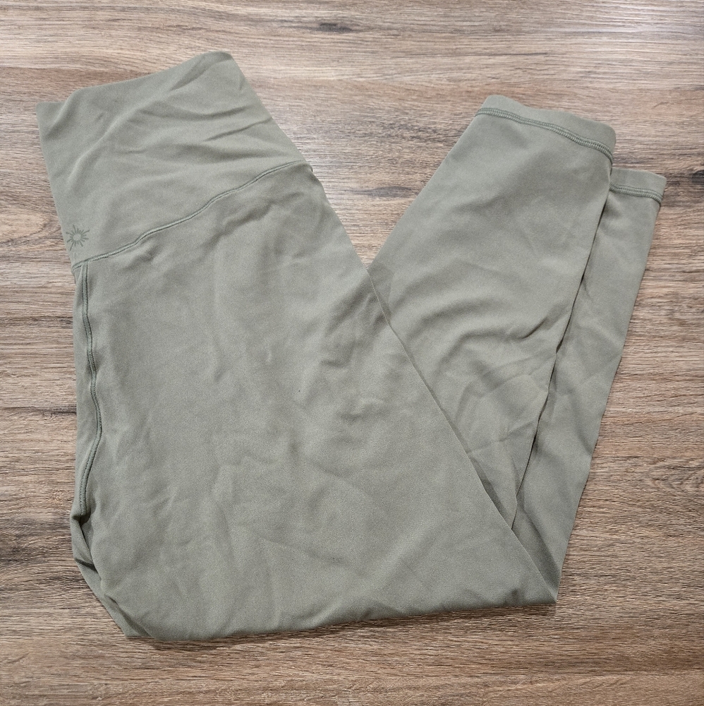 Aerie Offline XL Short Light Green Leggings
